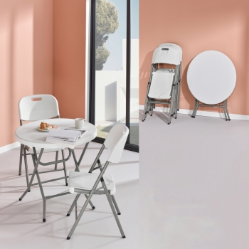 TC002 TABLES AND CHAIRS